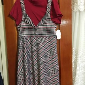 Wonder Nation pleated knit dress.  XXL/2X 18